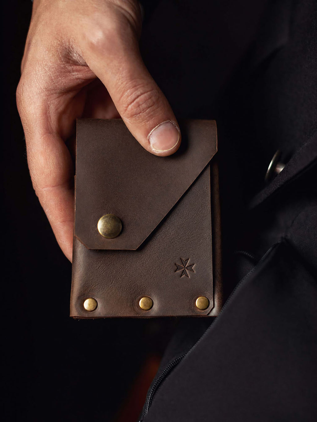 Portafoglio per carte, banconote e monete “Capiente”