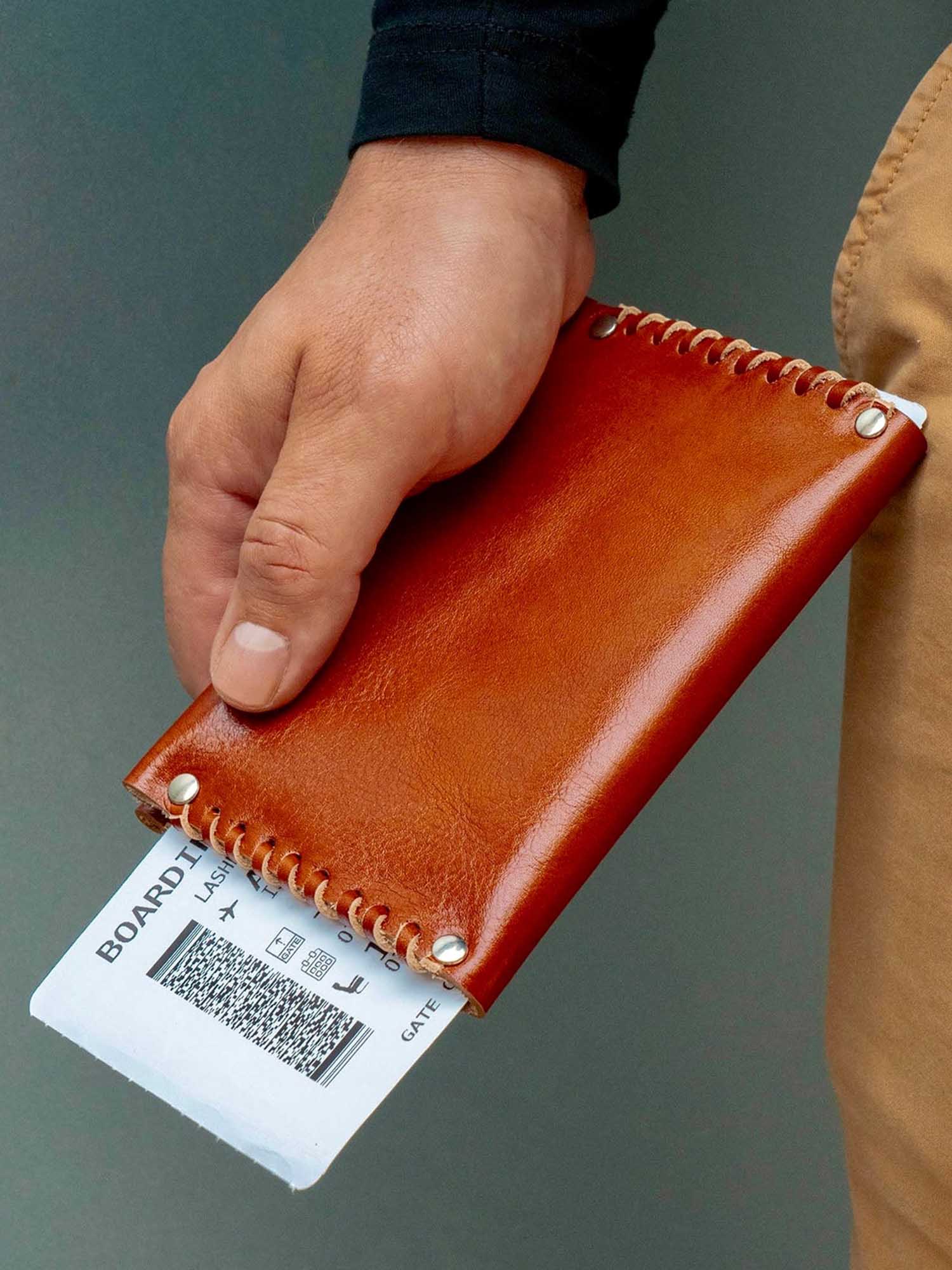 Portafoglio per carte, banconote e passaporto “Viaggio”